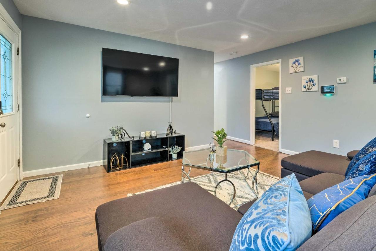 Spacious Fort Washington Home Near National Mall! Exterior photo